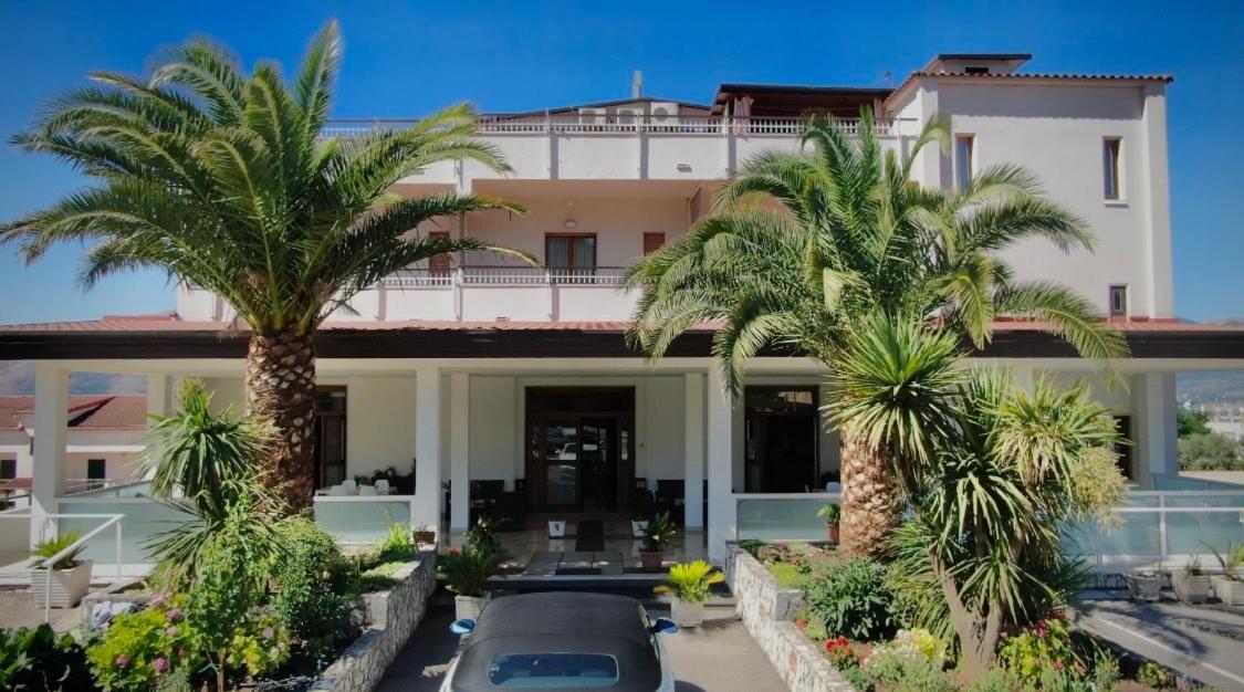 Hotel Vallisdea سالا كونسيلينا المظهر الخارجي الصورة